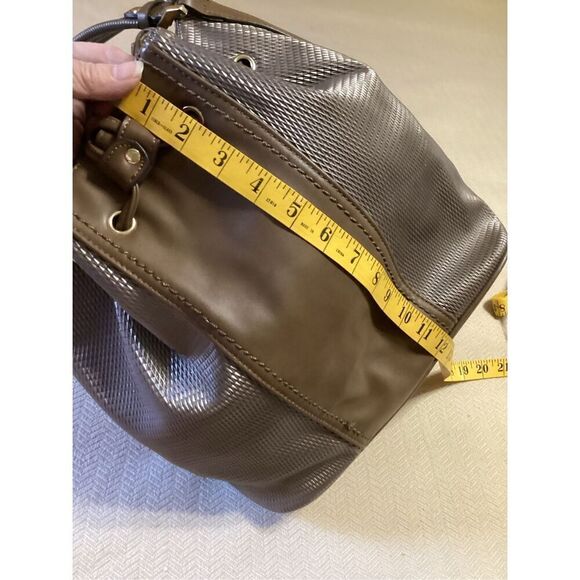 Gussaci Beautiful Vintage Metallic Tote Bag - Picture 6 of 12